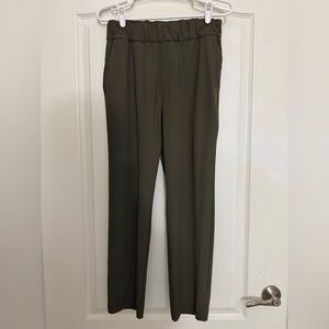 Vuori miles ankle pant medium ✨ excellent